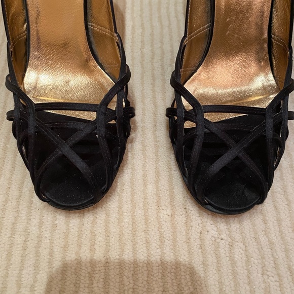 Dolce and Gabanna satin evening shoe size 7.5 - Picture 4 of 6